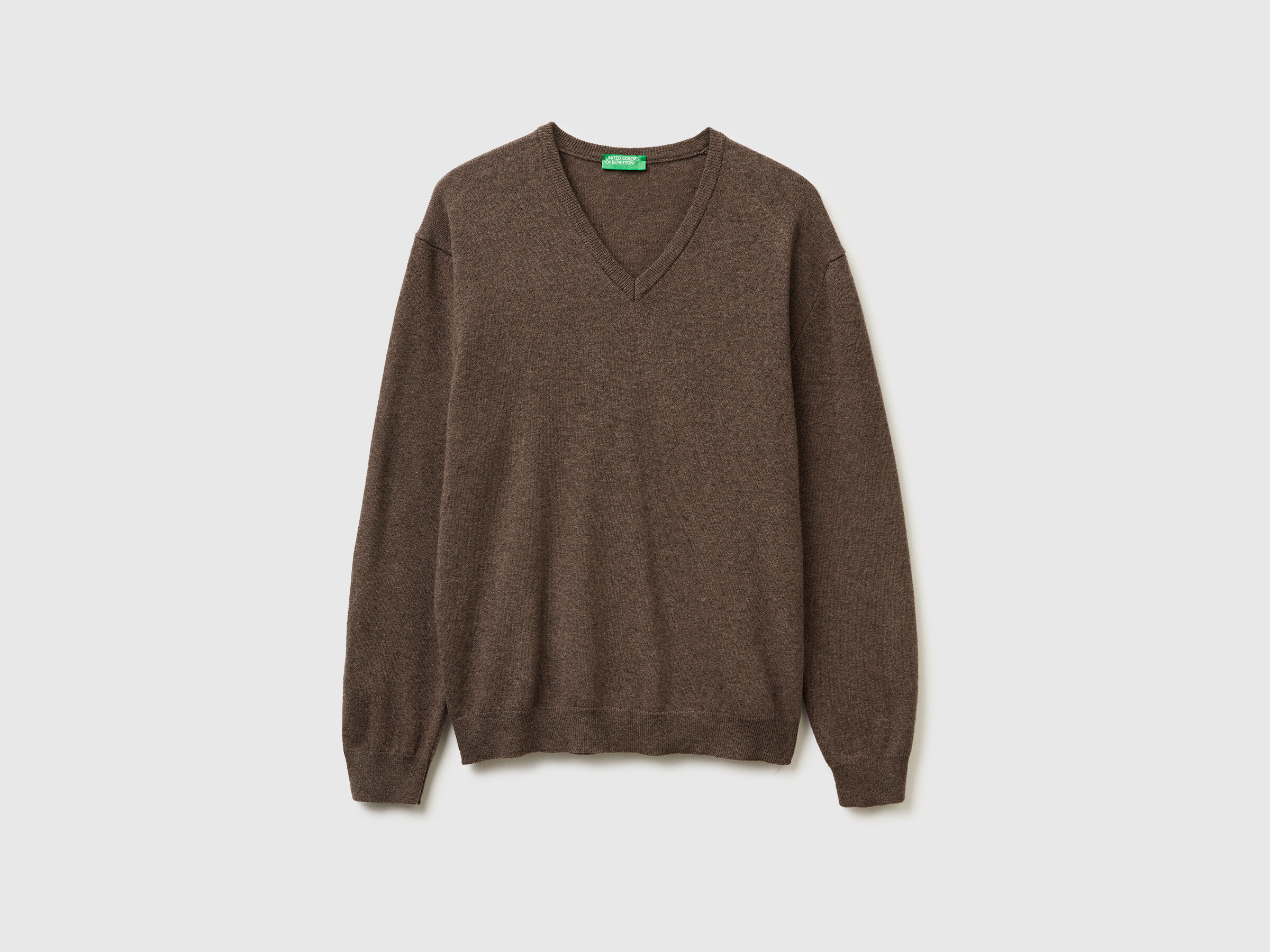 V NECK SWEATER L/S Men image number 5